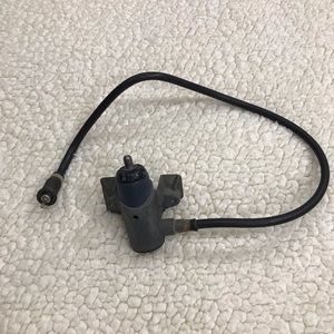 Chevrolet Silverado Tahoe GMC Sierra Yukon Radio Antenna Cable/ Mounting Bracket